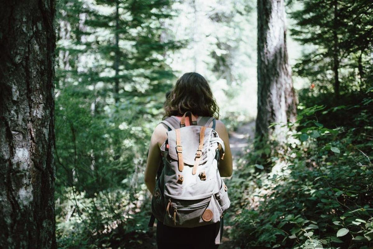 Rucking: Caminhar com Peso nas Costas Vale a Pena?