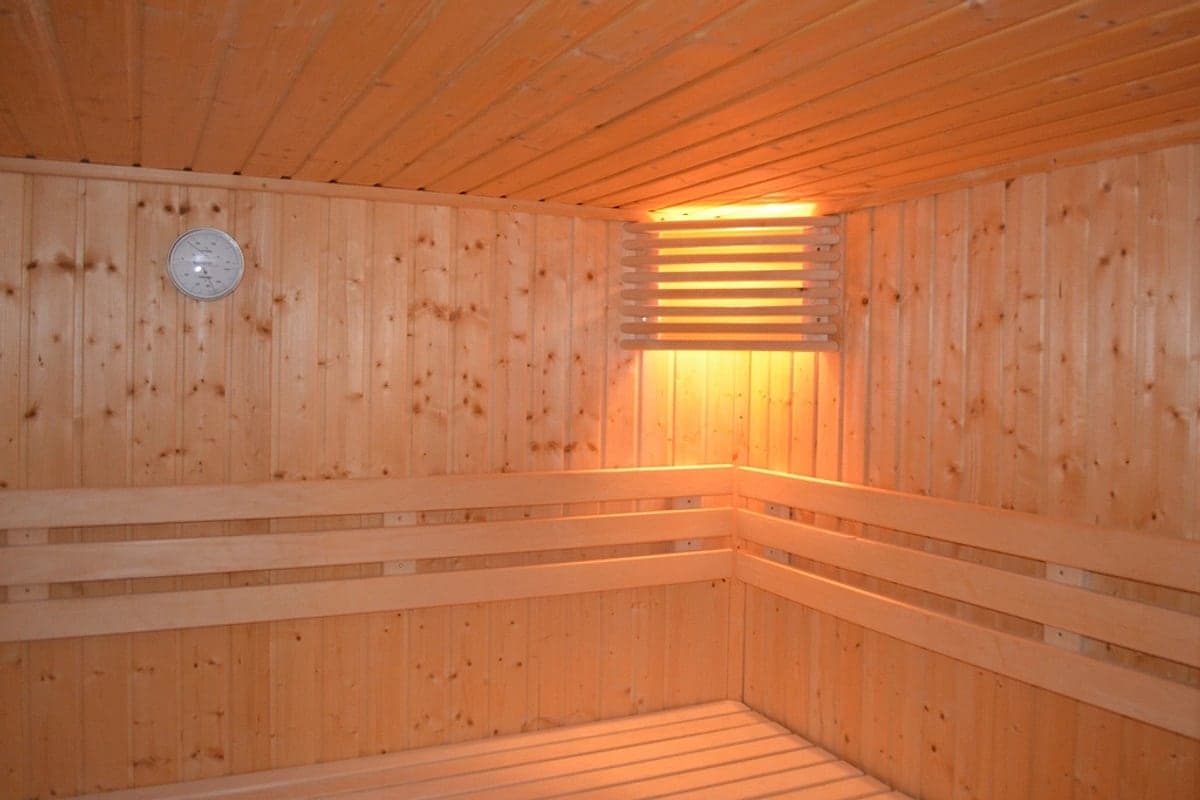Sauna: os Benefícios Comprovados (o Oposto do Banho Gelado)